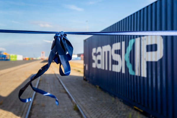 SAMSKIP train connection MELZO – AMSTERDAM